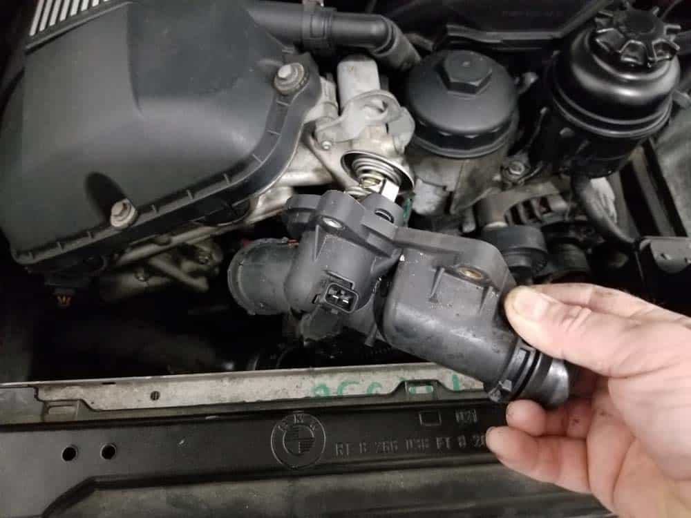 See B3285 in engine
